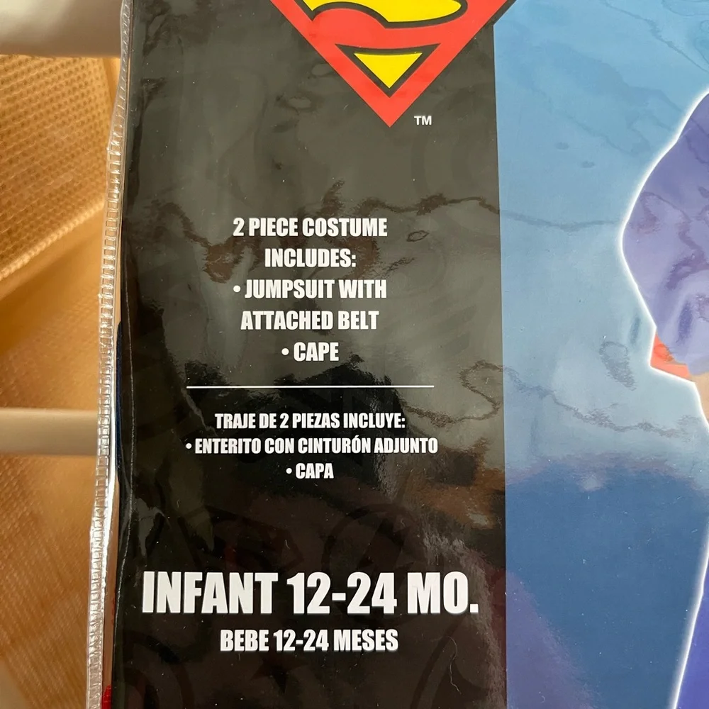 NWT DC Superman Halloween Costume Baby 12-24M